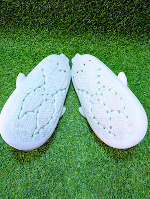 Slippers Shark - Alternative view